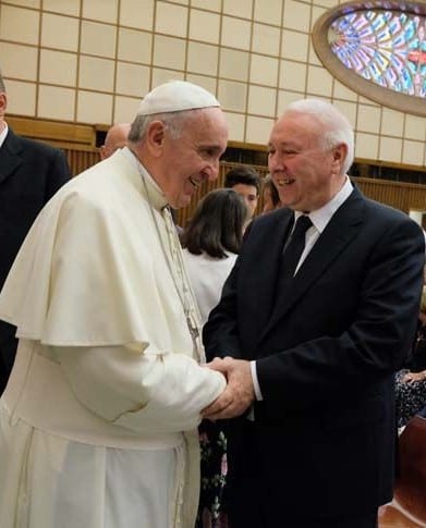 Norberto Angeletti con el Papa Francisco en el Vaticano, 2014